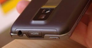 LG Optimus Speed P990 mit Branding