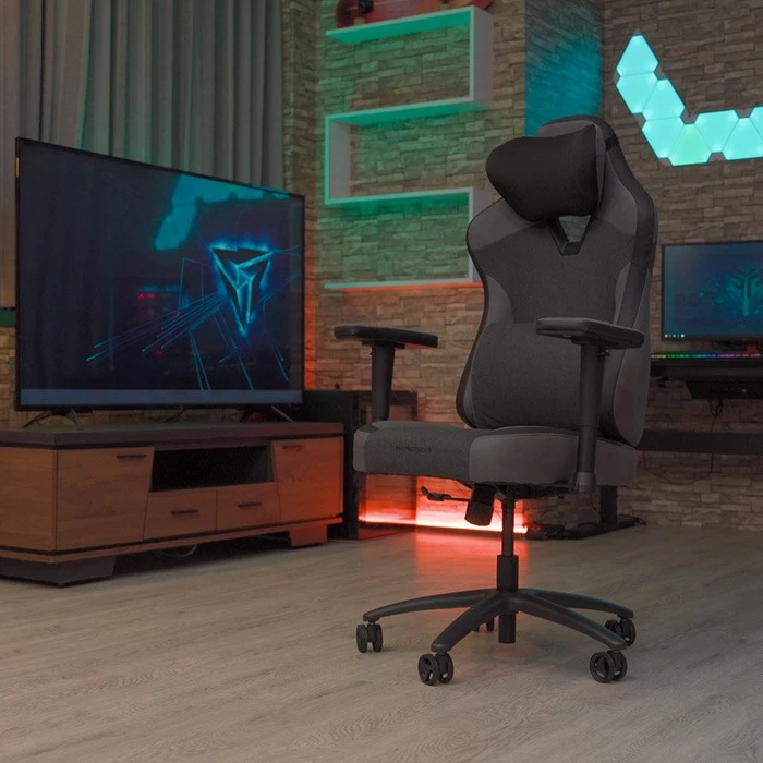 Thunder X3 Eaze Loft Gamingstuhl, schwarz