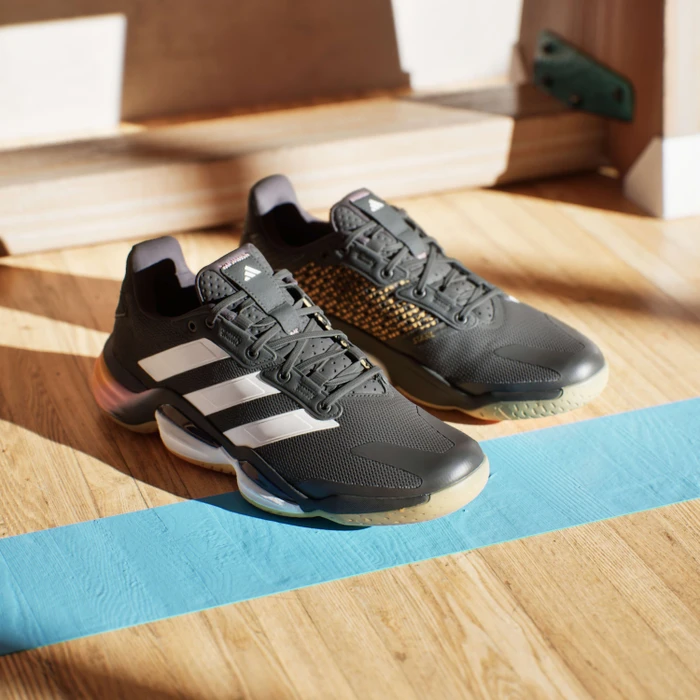 adidas Stabil 16 Indoor core black/zero metalic/aurora black
