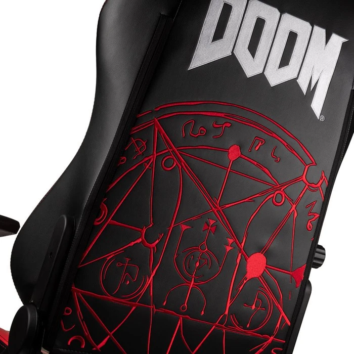 noblechairs Hero DOOM Edition Gamingstuhl, schwarz/rot