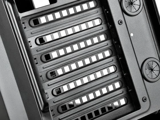SilverStone Precision PS11 schwarz, schallgedämmt