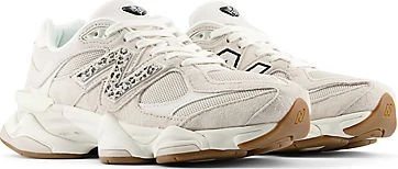 New Balance 9060 moonbeam