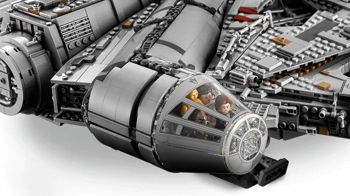LEGO Star Wars Ultimate Collector Series - Millennium Falcon