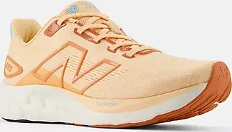 New Balance Fresh Foam 680v7 peach blossom/team sky blue/infield Clay (Damen)