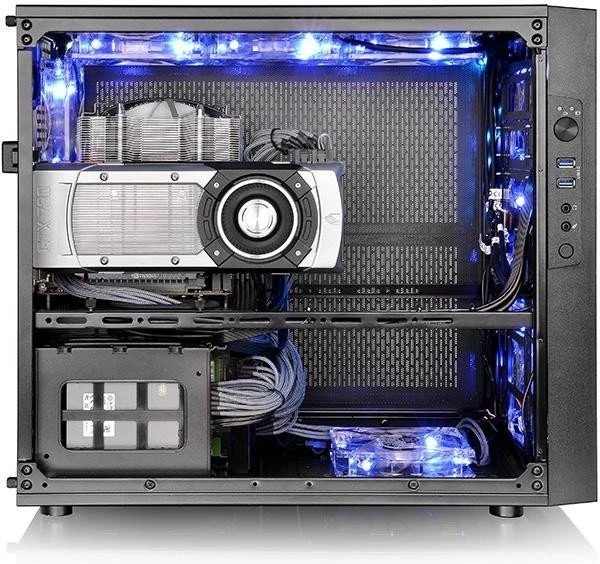 Thermaltake Core X1, Acrylfenster, Mini-ITX