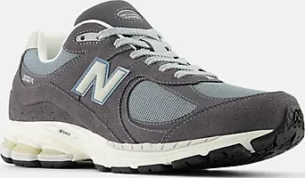 New Balance 2002R magnet/lead/blue fox (Herren)