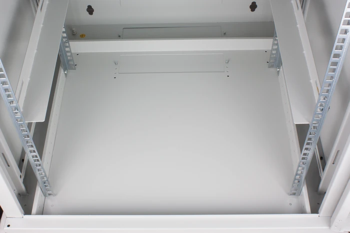 Rockstable 19" Wandschrank 6HE, Sicherheitsglastür, IP2X, weiß, 600mm tief