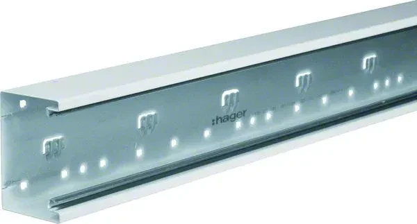 Hager Brüstungskanal-Unterteil Stahl, BRS, 68x100mm, f. Oberteil 80mm, Verkehrsweiß