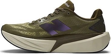 New Balance FuelCell Rebel v5 woodland/shipyard/silver metallic (Herren)