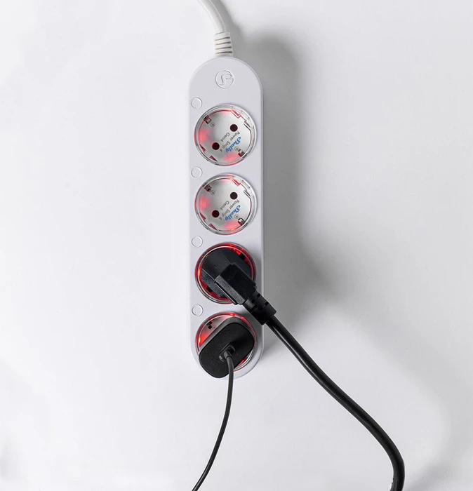 Shelly Power Strip 4 Gen4, 4-fach weiß, 3500W, Typ F, Smart-Steckdosenleiste