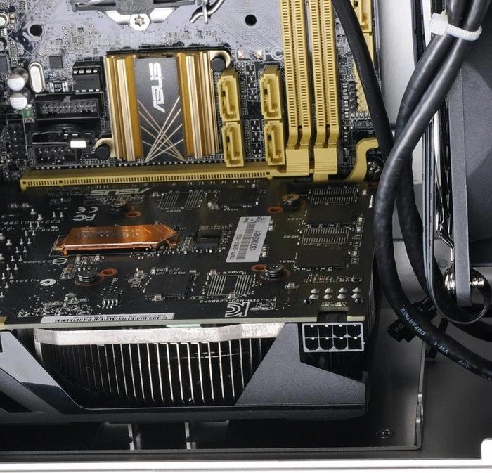 Lian Li PC-TU100A silber, Mini-ITX