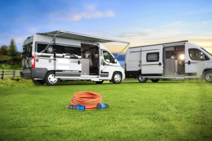 Brennenstuhl CEE Camping-Verlängerungskabel IP44 orange, 25m