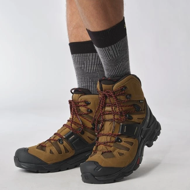 Salomon Quest 4 GTX rubber/black/fiery red (Herren)