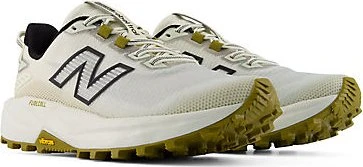 New Balance FuelCell Rebel Trail angora/basil oil (Damen)