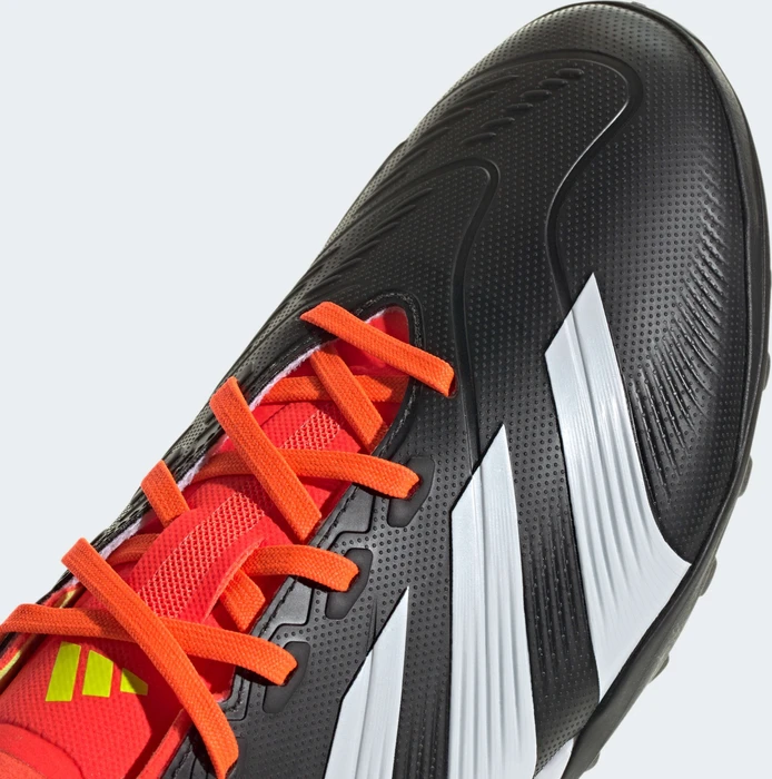 adidas Predator 24 League Low TF core black/cloud white/solar red