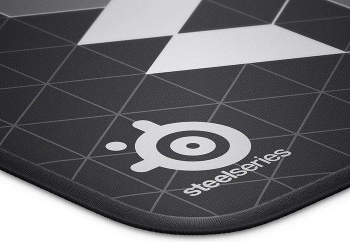SteelSeries QcK+ Limited Edition