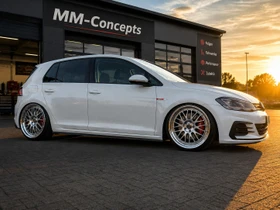 Ultra Wheels LM 8.5x19 5/112 ET45 (verschiedene Farben)