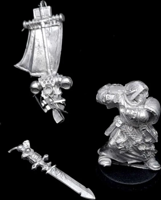 Games Workshop Warhammer 40.000 - Dark Angels - Ezekiel, Großmeister der Scriptoren der Dark Angels