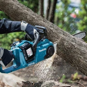 Makita DUC353RF2 Akku-Kettensäge inkl. 2 Akkus 3.0Ah