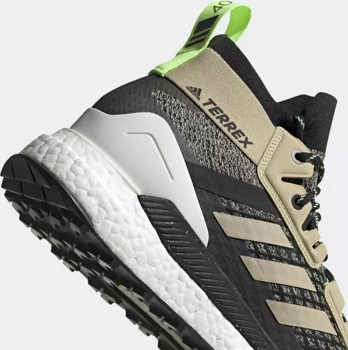 adidas Terrex Free Hiker savannah/core black/signal green (Herren)