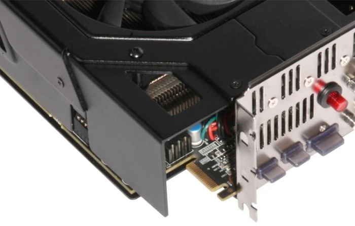 Club 3D Radeon HD 7990 [Tahiti XT], 2x 3GB GDDR5, 2x DVI, HDMI, 2x mDP