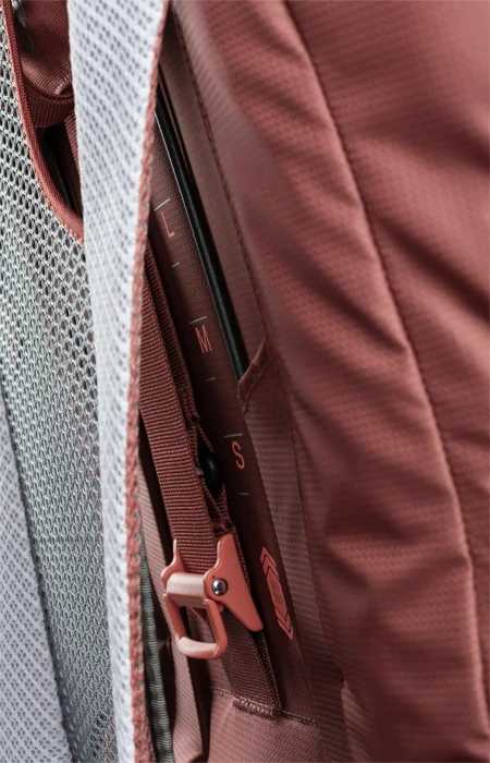 Deuter Futura Air Trek 55+10 SL redwood/lava (Damen)