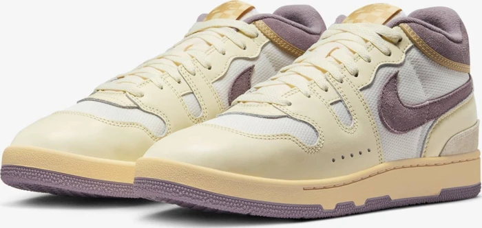 Nike Attack white/court green/hyper grape (Herren)