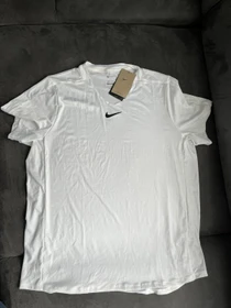 Nike Court Advantage Dri-FIT Funktionsshirt kurzarm weiß/schwarz (Herren)