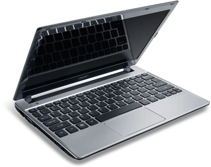 Acer Aspire One 756, silber, Celeron 847, 4GB RAM, 320GB HDD, DE