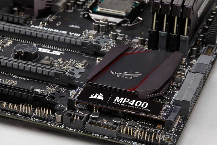 Corsair MP400 R2 4TB, M.2 2280 / M-Key / PCIe 3.0 x4