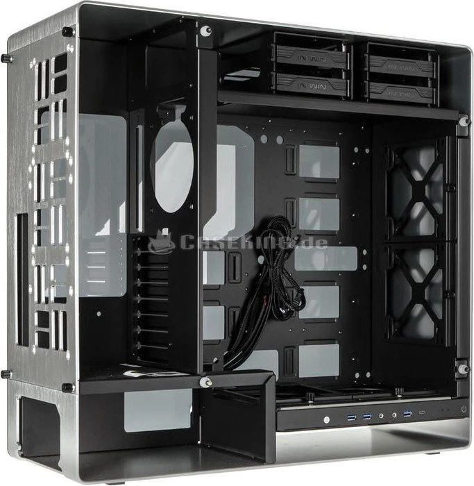 In Win 909 silber, Glasfenster