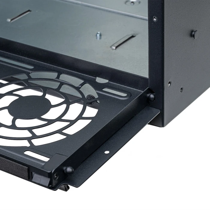 SilverStone RM52, schwarz, 5HE, ATX
