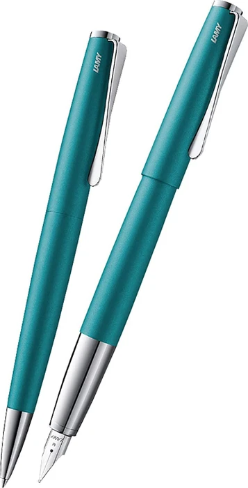 Lamy studio aquamarine, rechte Hand, mittel