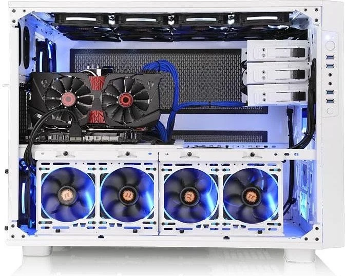 Thermaltake Core X9 Snow Edition weiß, Acrylfenster