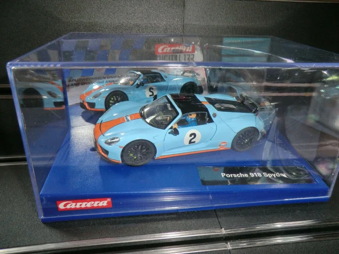 Carrera Digital 132 Porsche 918 Spyder Gulf Racing No.02