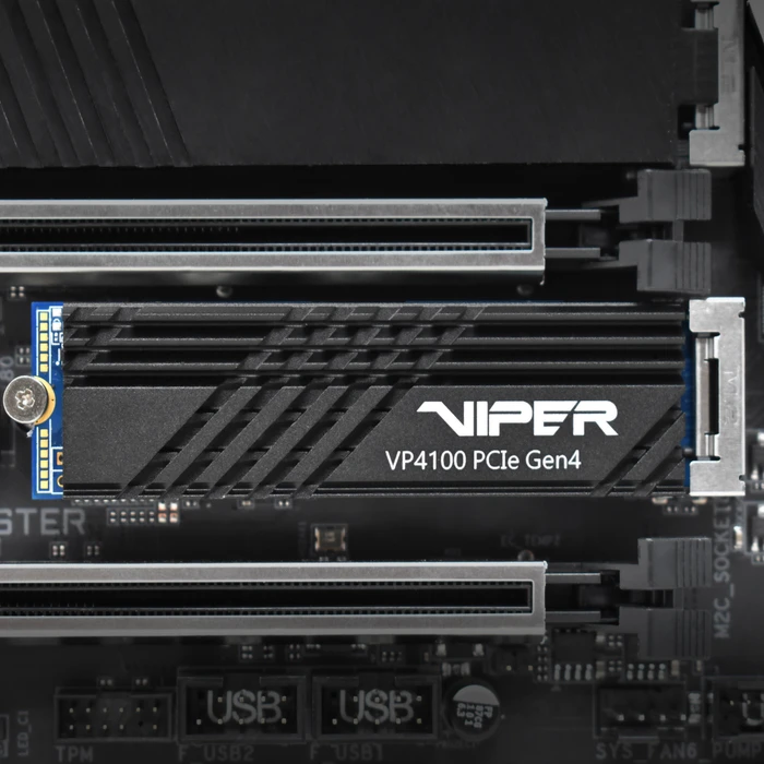 Patriot Viper VP4100 1TB, M.2 2280 / M-Key / PCIe 4.0 x4, Kühlkörper
