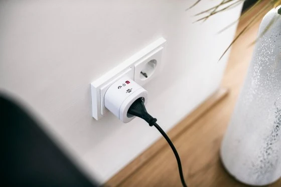 Brennenstuhl Connect WAE 3600 XS01 WiFi Steckdose, 3680W, Smart-Steckdose