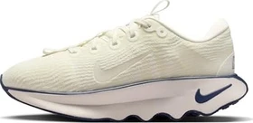 Nike Motiva sail/coconut milk/light orewood brown/midnight navy (Damen)