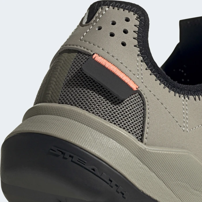 Five Ten Trailcross LT feather grey/signal core/core black (Damen)