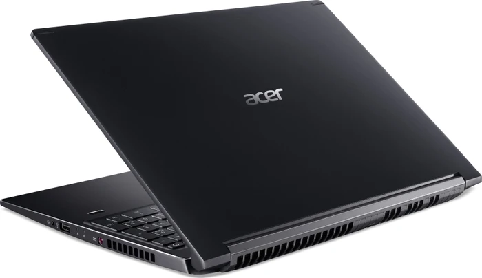 Acer Aspire 7 A715-74G-743J, schwarz, Core i7-9750H, 16GB RAM, 1.02TB SSD, GeForce GTX 1650, DE