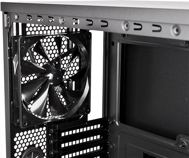 Thermaltake Core X71, Acrylfenster