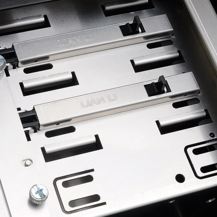 Lian Li PC-10NB schwarz