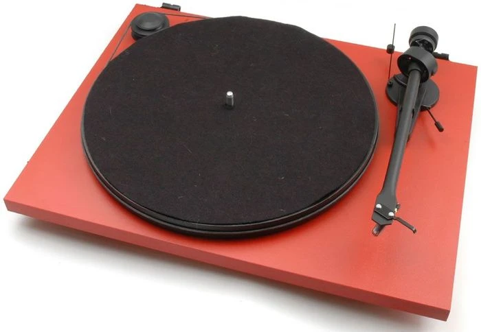 Pro-Ject Essential II rot