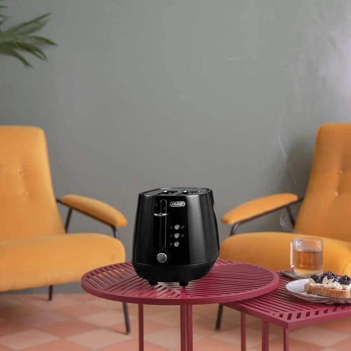 DeLonghi CTY2103.BK Eclettica Toaster bold black