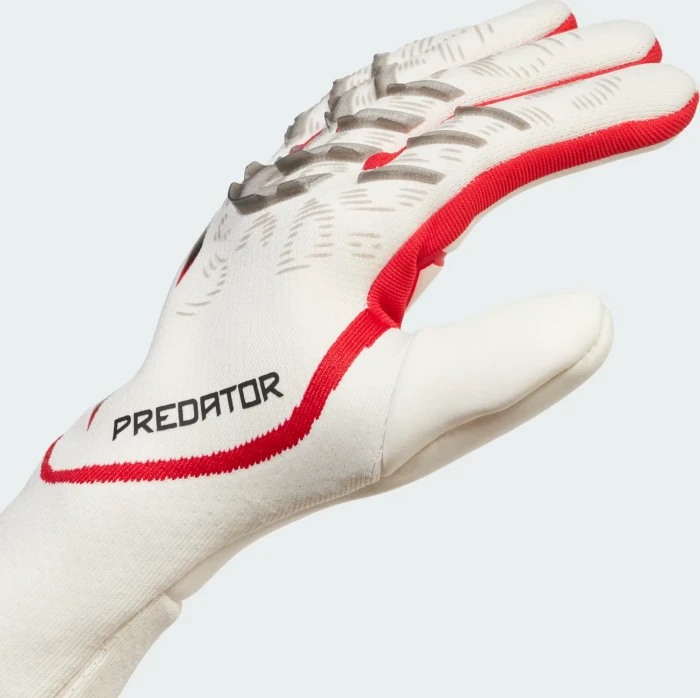 adidas Predator Pro Torwarthandschuhe white/pure ruby/black