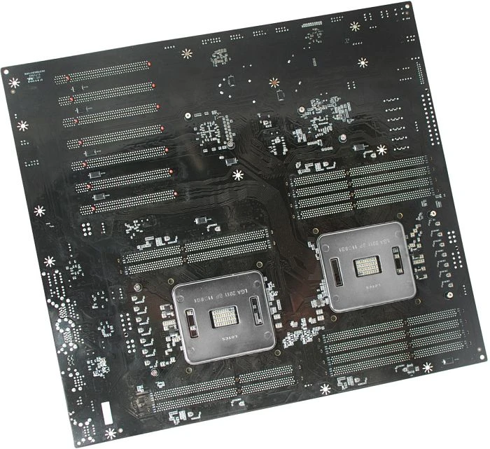 EVGA SR-X Classified (2x Intel 2011-0)