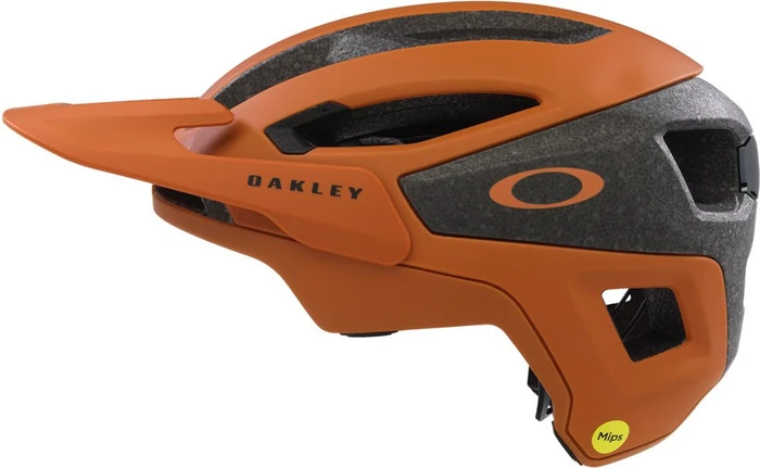 Oakley DRT3 Helm