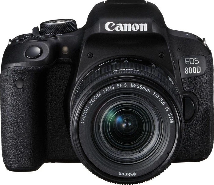 Canon EOS 800D mit Objektiv EF-S 18-55mm 4.0-5.6