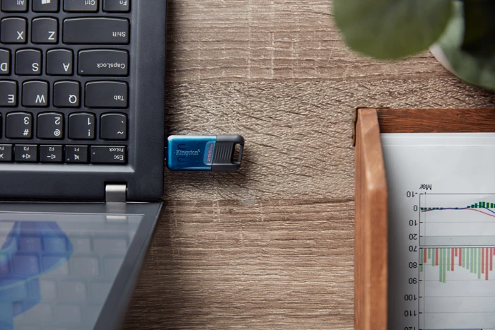 Kingston DataTraveler 80 M 128GB, USB-C, USB 3.2 Gen 1×1