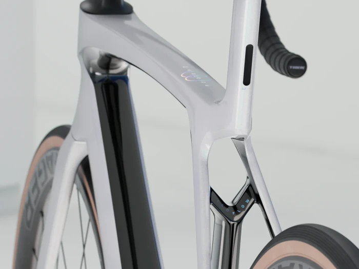 Trek Madone SL 6 Gen 8 white prismatic Modell 2025